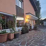 Δωμάτια σε οικογενειακή κατοικία Studio Verde Au (St.Gallen)