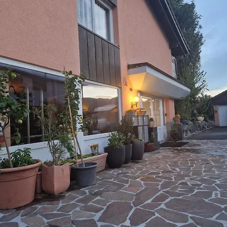Δωμάτια σε οικογενειακή κατοικία Studio Verde Au (St.Gallen)